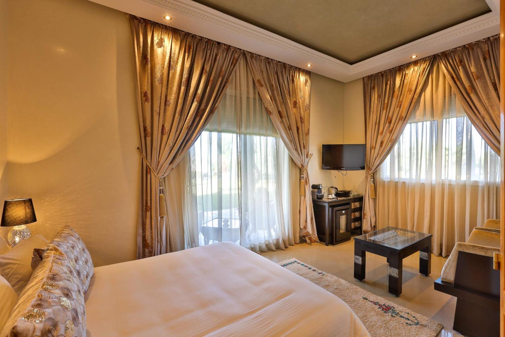 Palais Amador Hotel Oulad Mazoug Exterior photo